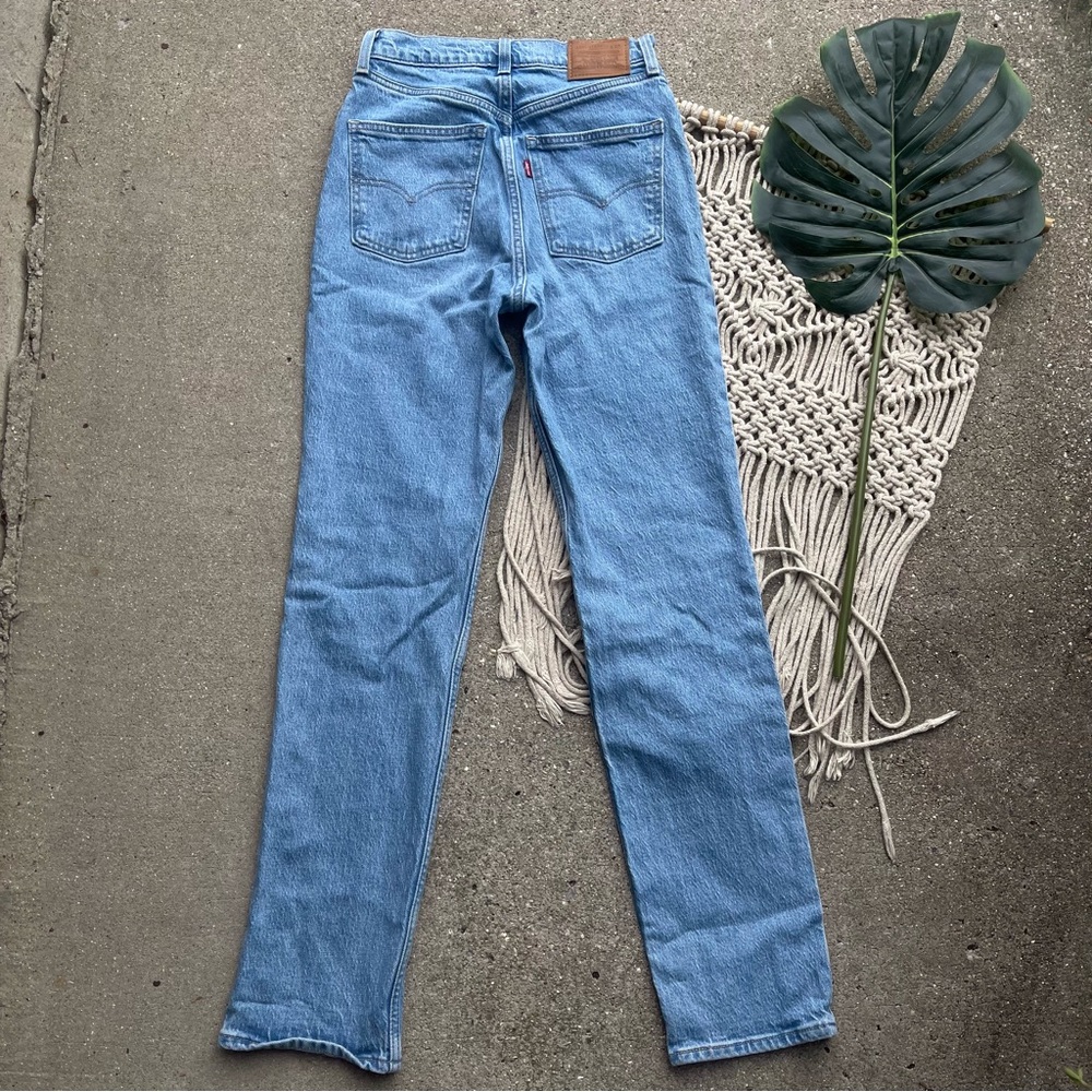 Levi’s Premium High Rise Slim Straight Jeans Size 26 - Picture 5 of 7